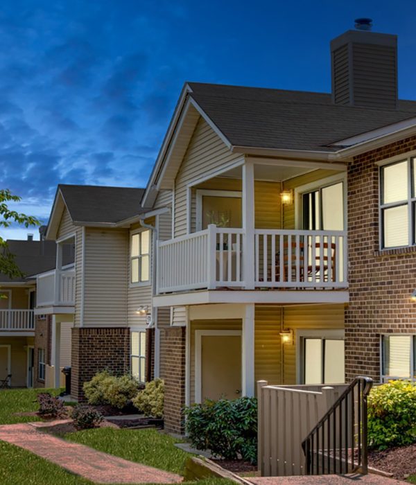 exterior night view of AIMCO managed property apartments